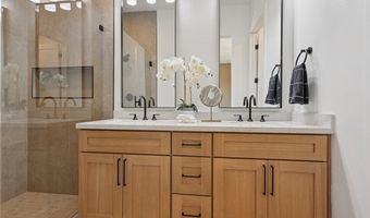 10385 Luna Magico Ave, Las Vegas, NV 89135