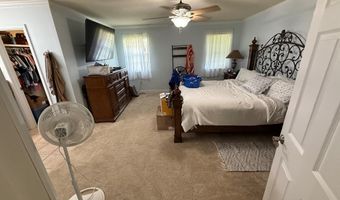 612 Esplanade Ave, Bay St. Louis, MS 39520