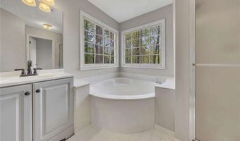 6321 Woodlore Dr NW, Acworth, GA 30101