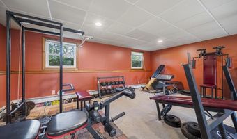 21 Woodman Rd, Amesbury, MA 01913