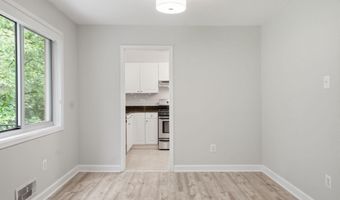 10607 KENILWORTH Ave K-202, Bethesda, MD 20814
