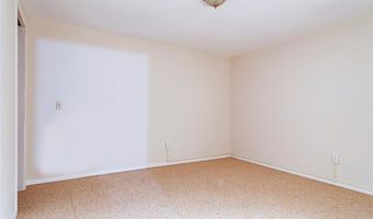 501 Clayworth Dr, Ballwin, MO 63011