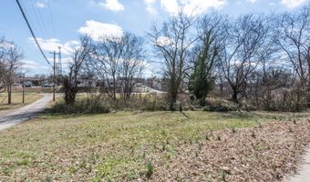 Sanderson St, Alcoa, TN 37701