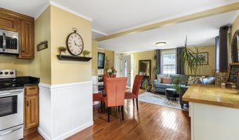 22 Rowe Pl, Bristol, CT 06010