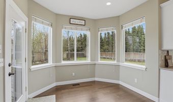 10200 Halfhitch Cir, Anchorage, AK 99515