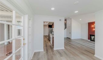 6117 E Garnet Cir, Anaheim, CA 92807