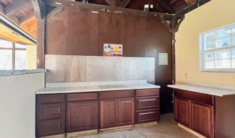 166 Big Oak Dr, Adkins, TX 78101