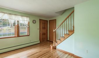88 Rosemary Ln, Bristol, CT 06010