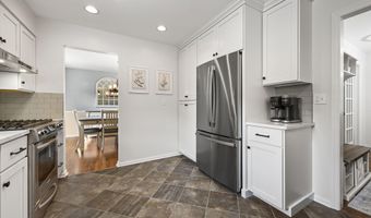 559 CABOT Dr, Hockessin, DE 19707
