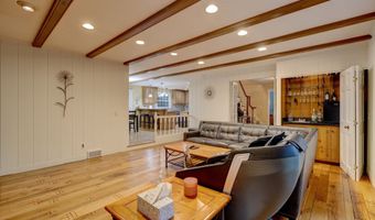 49 Beverly Dr, Avon, CT 06001