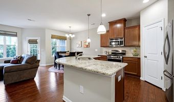 630 Briarcliff St, Apex, NC 27502