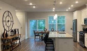 2887 Macintosh Woods Dr, Apex, NC 27502
