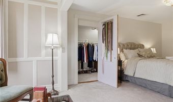 10 Hamilton Hl, Glocester, RI 02829