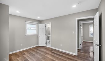 8012 FRYE Rd, Alexandria, VA 22309