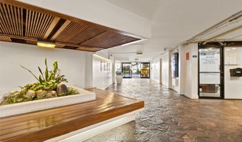 2463 Kuhio Ave 307, Honolulu, HI 96815