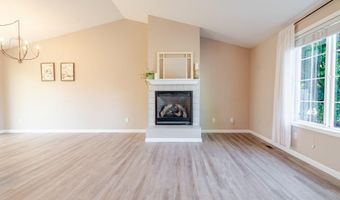 165 25th Ave SE, Albany, OR 97322