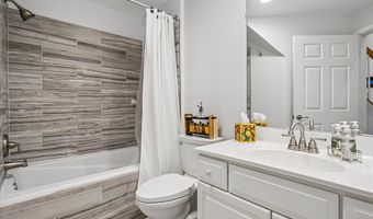 2330 14TH St N 407, Arlington, VA 22201