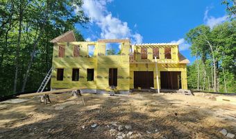 75 Willard Rd, Ashburnham, MA 01430