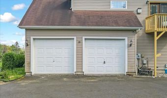 6 Reed Ct, Albrightsville, PA 18210