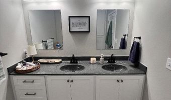 110 Meadow Ct, Argos, IN 46501