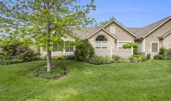 933 Bridge Crest Dr SE, Ada, MI 49301