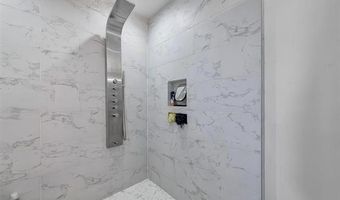 5642 WEDDEL St, Dearborn Heights, MI 48125