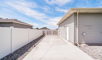 1043 Diamond Dr, Ammon, ID 83406