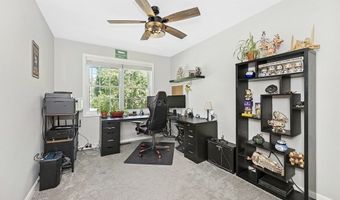 48 Old Elm St, Billerica, MA 01862