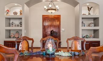 2686 Della Rd SW, Albuquerque, NM 87105