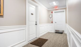 332 Still Water Cir 332, Brookfield, CT 06804