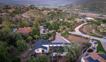 2927 Lawrence Ln, Escondido, CA 92025