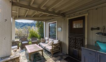 2305 Sugarloaf Dr, Agoura Hills, CA 91301