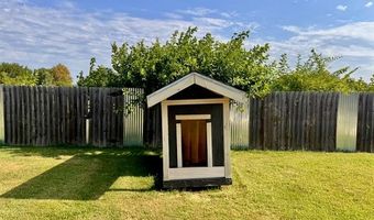 607 Wallace St NW, Ardmore, OK 73401