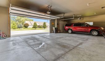 W5757 JOCHMANN Drive, Appleton, WI 54915