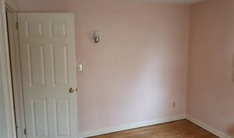 36 Woodcrest Dr, Bristol, CT 06010