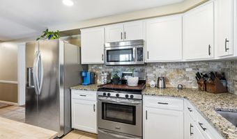 416 Ocean Ave, Beachwood, NJ 08722