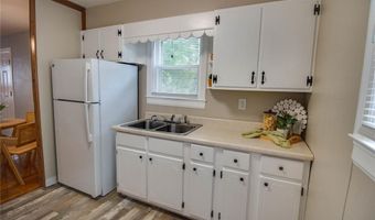 3627 Horn Ave, Alton, IL 62002