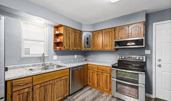 1963 Maple Ln, Arnold, MO 63010