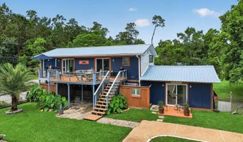 309 Beverly St, Bay St. Louis, MS 39520