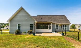 1227 Grayleigh Dr, Ayden, NC 28513