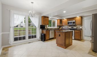 10734 WILLOW OAKS Dr, Bowie, MD 20721