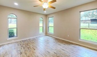 633 Live Oak, Adkins, TX 78101