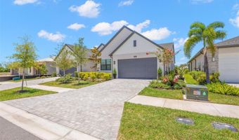 5828 WINDBREAK Ct, Apollo Beach, FL 33572