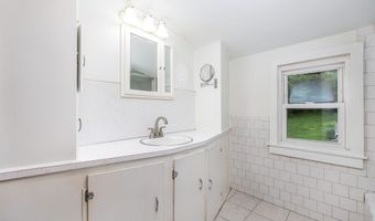 101 Hoover Ave, Bristol, CT 06010
