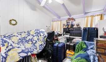 1224 Haloa Dr, Honolulu, HI 96818