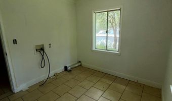 304 Opp Ave, Andalusia, AL 36420