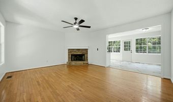 130 Hawkins Farm Ln, Ball Ground, GA 30107