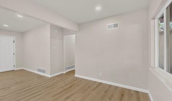 6026 Aspen Ave NE, Albuquerque, NM 87110