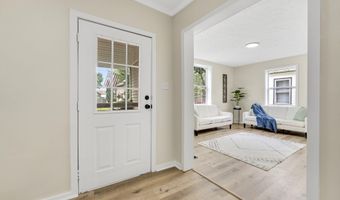 1611 Sprott St, Auburn, IN 46706