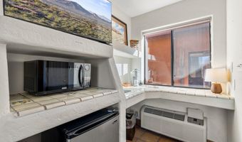 40205 N 26TH St, Cave Creek, AZ 85331
